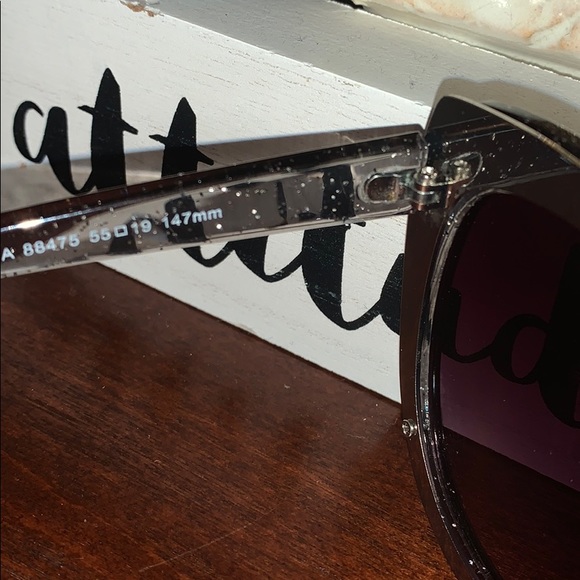 AJ Morgan ASOS dark gray glitter cateye sunglasses - Picture 2 of 5